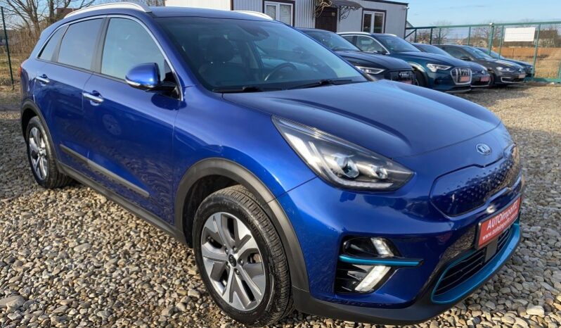 
								Вживанi 2021  KIA Niro заповнено									