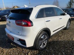 Вживанi 2019  KIA Niro