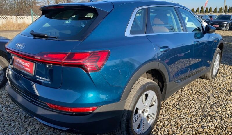 
								Вживанi 2020 Audi e-tron заповнено									