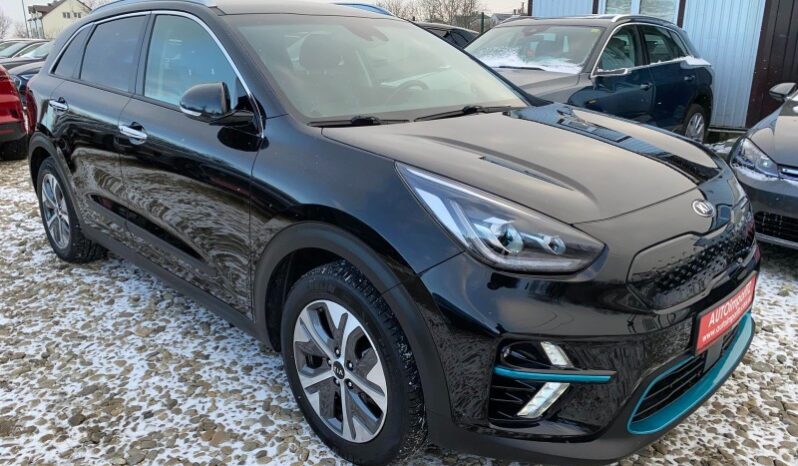 
								Вживанi 2020  KIA Niro заповнено									