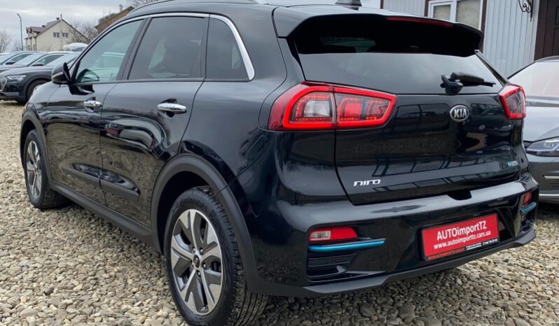 
								Вживанi 2019 KIA Niro заповнено									